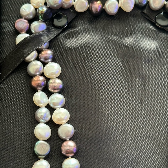 Pearls - Picture 2 of 3